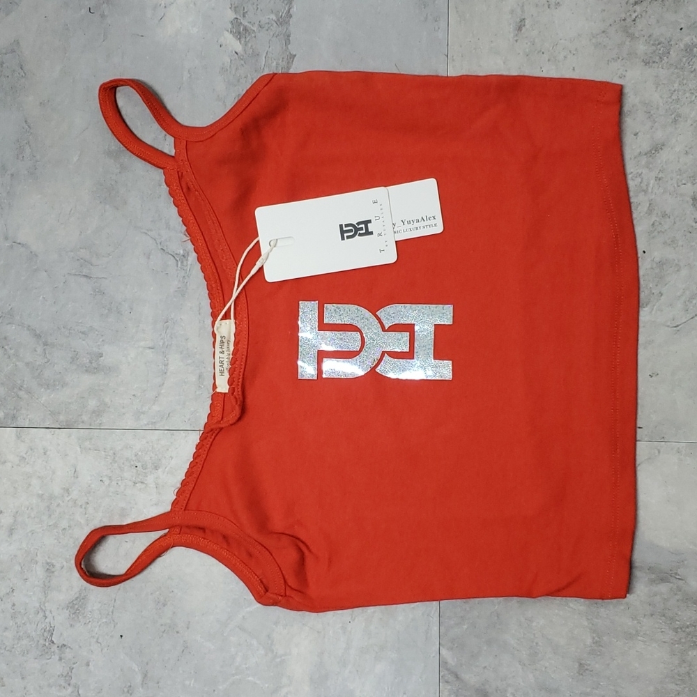 FINAL PRICE #10147A-2 🔥Cami Crop Top,Red,Size L.